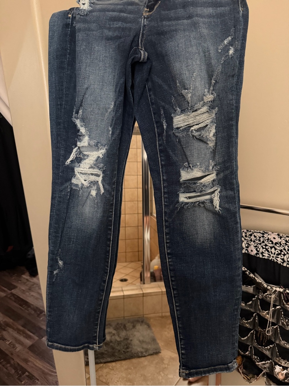 Judy Blue Medium Wash Ripped Skinny Jeans